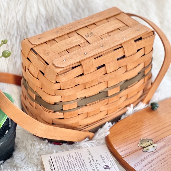 Vtg Longaberger Seasons Greetings Basket w/Liner Protector 1992 Christmas green - Picture 16 of 16